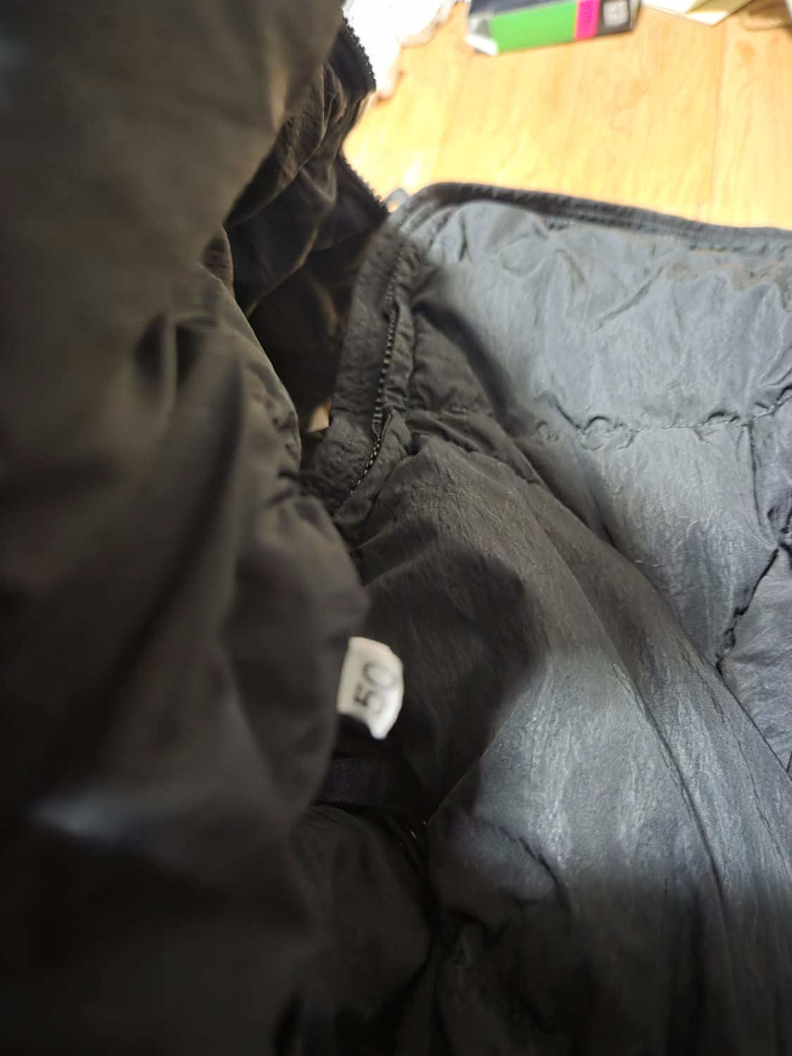 CP컴퍼니 에코 크롬 R 패딩 L 상품이미지4