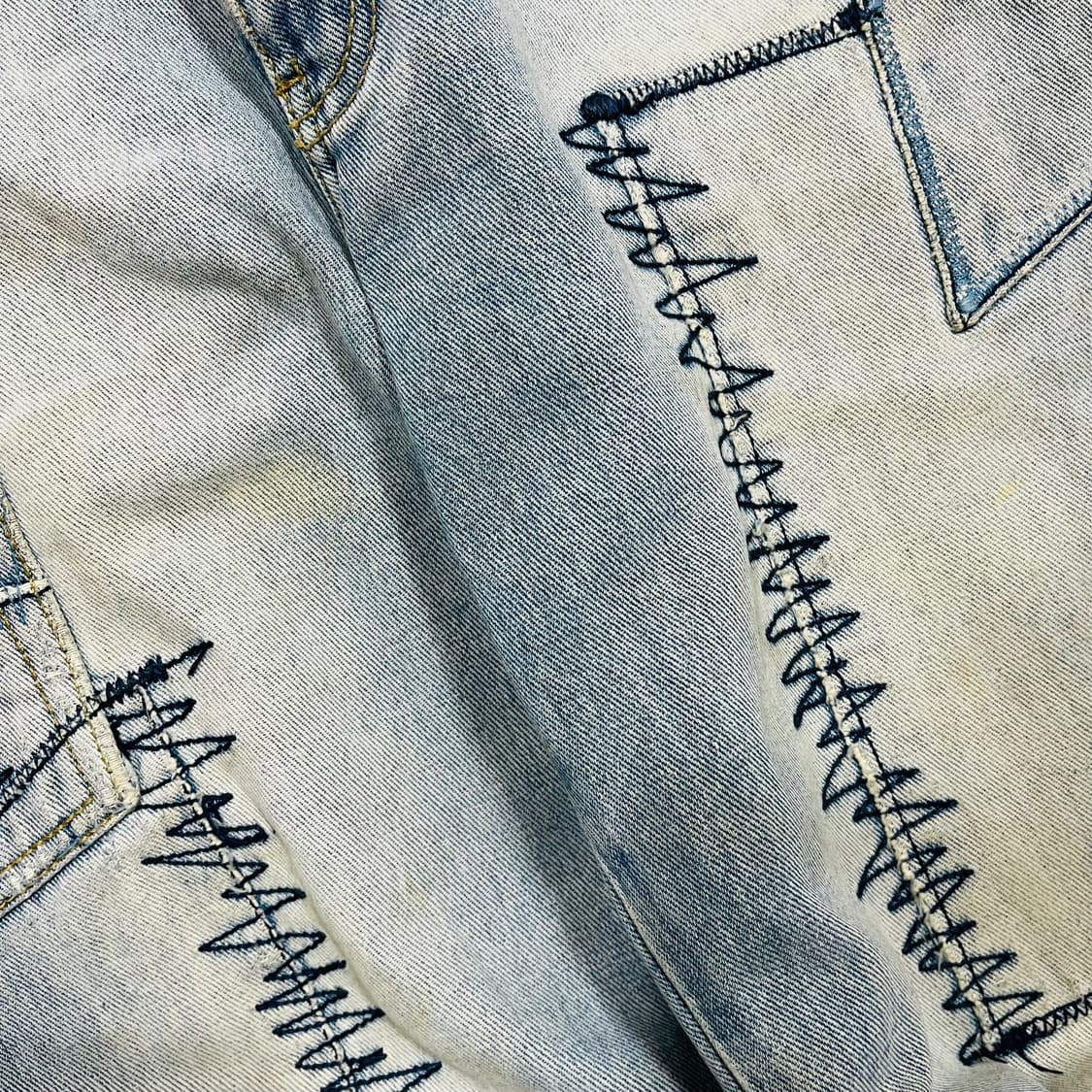 HWLLWAY scratch punching denim pants 상품이미지6
