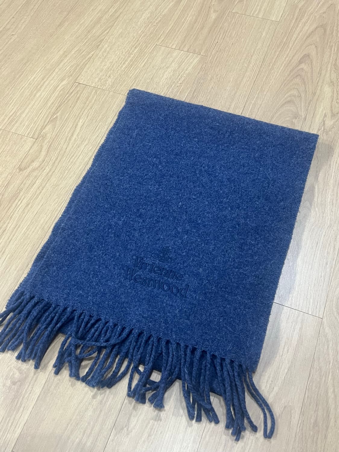 비비안웨스트우드 머플러 상품이미지1