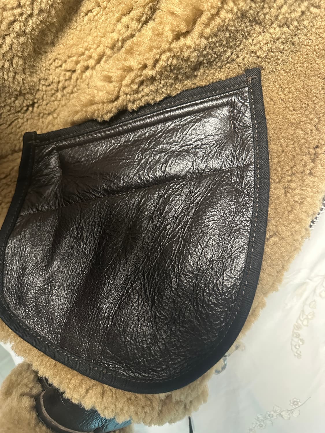 디아프바인 B3 무스탕 상품이미지4