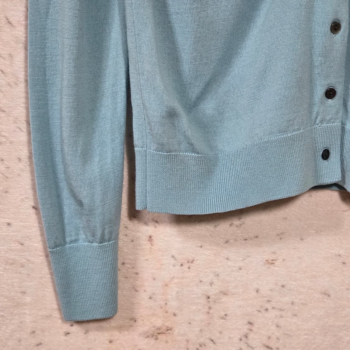 유니클로 슬림핏 민트 가디건 상품이미지3