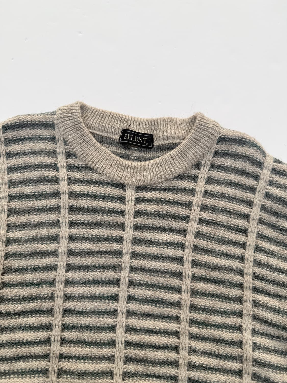 FELENT 스트라이프 니트 상품이미지3