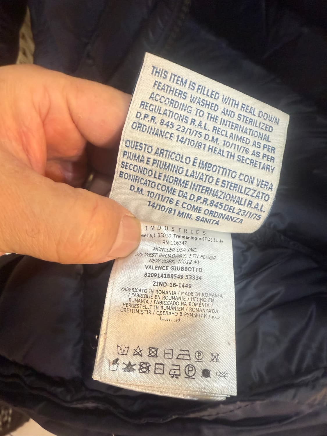 0/55 정품 몽클레어 발랑스 후드패딩 팝니다 상품이미지6