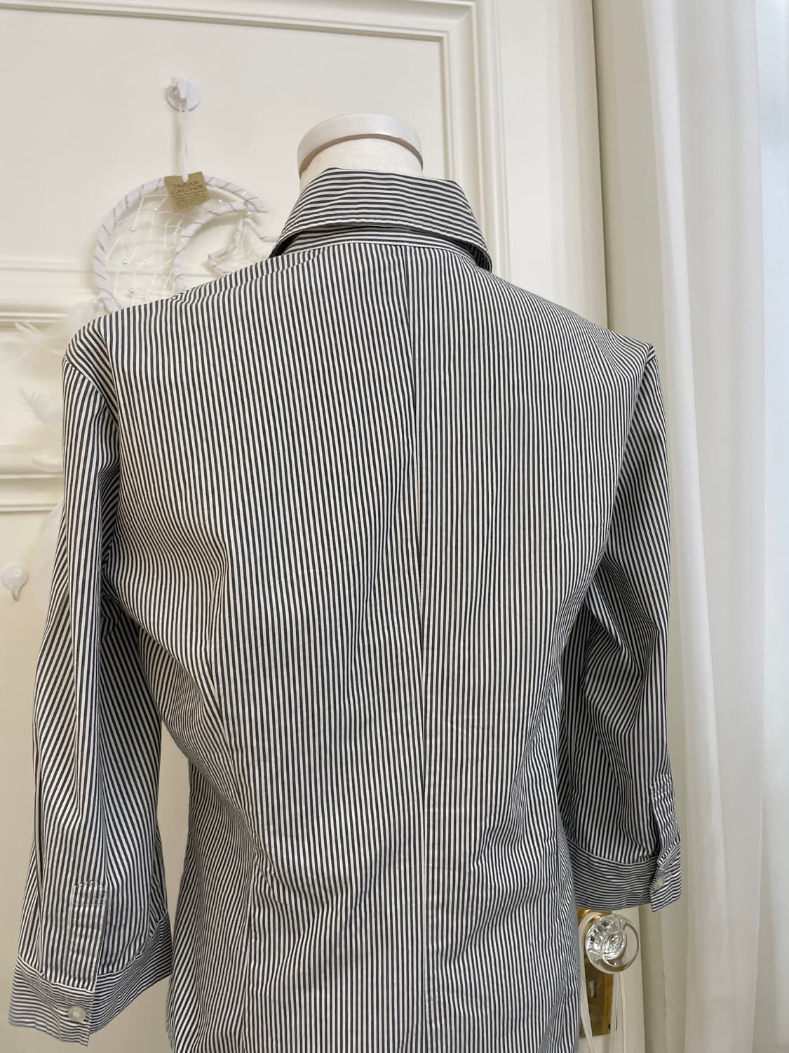 black stripe line basic shirt 상품이미지4