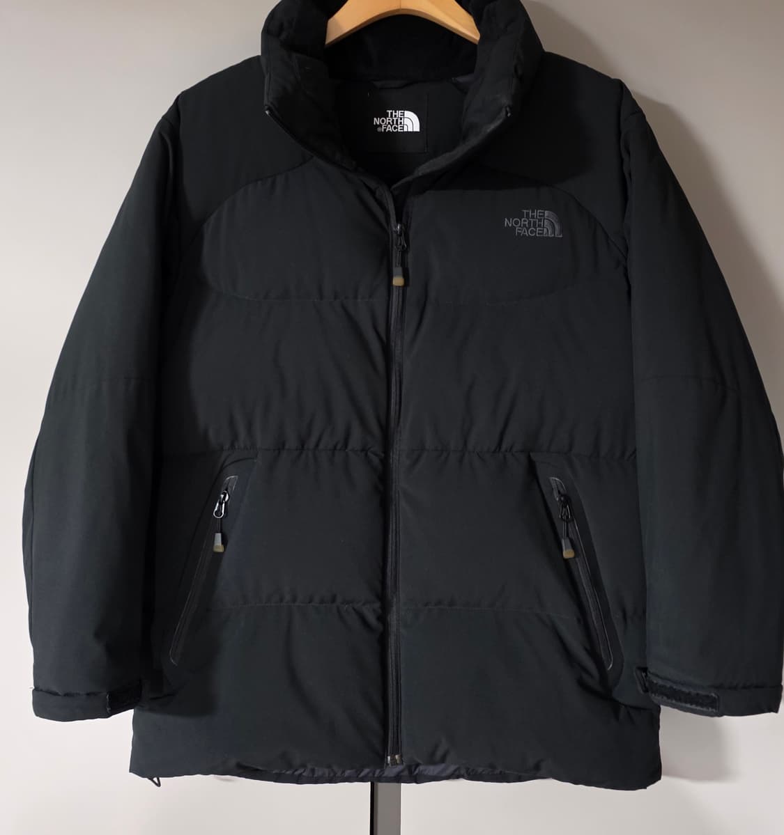 노스페이스 남성 구스다운 패딩점퍼. 
싸이즈  105
 상품이미지2