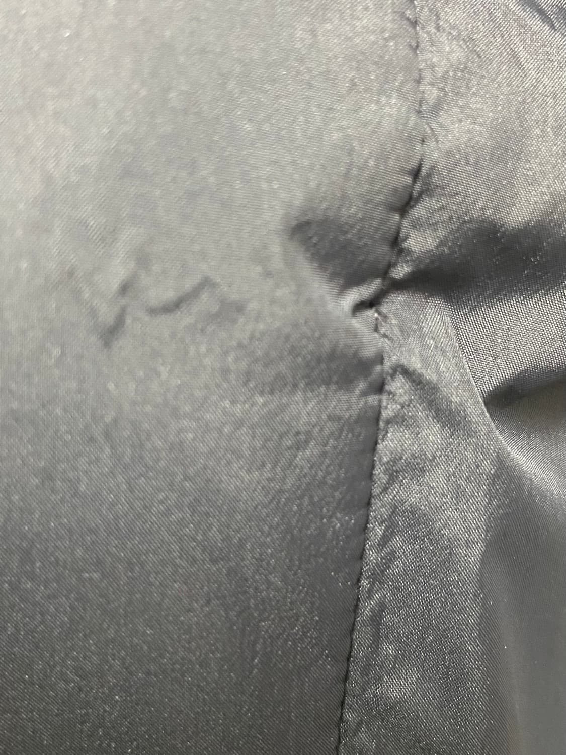 프라다 스포츠 나일론 패디드 맥코트 상품이미지10