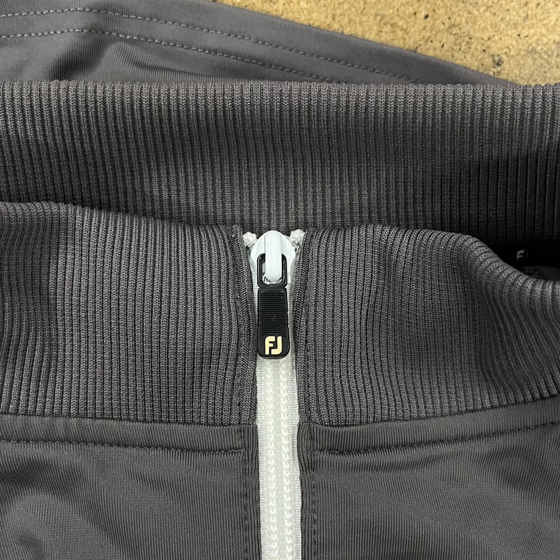 [정품/M] FJ 풋조이 하프집업 풀오버 그레이 b19 상품이미지8
