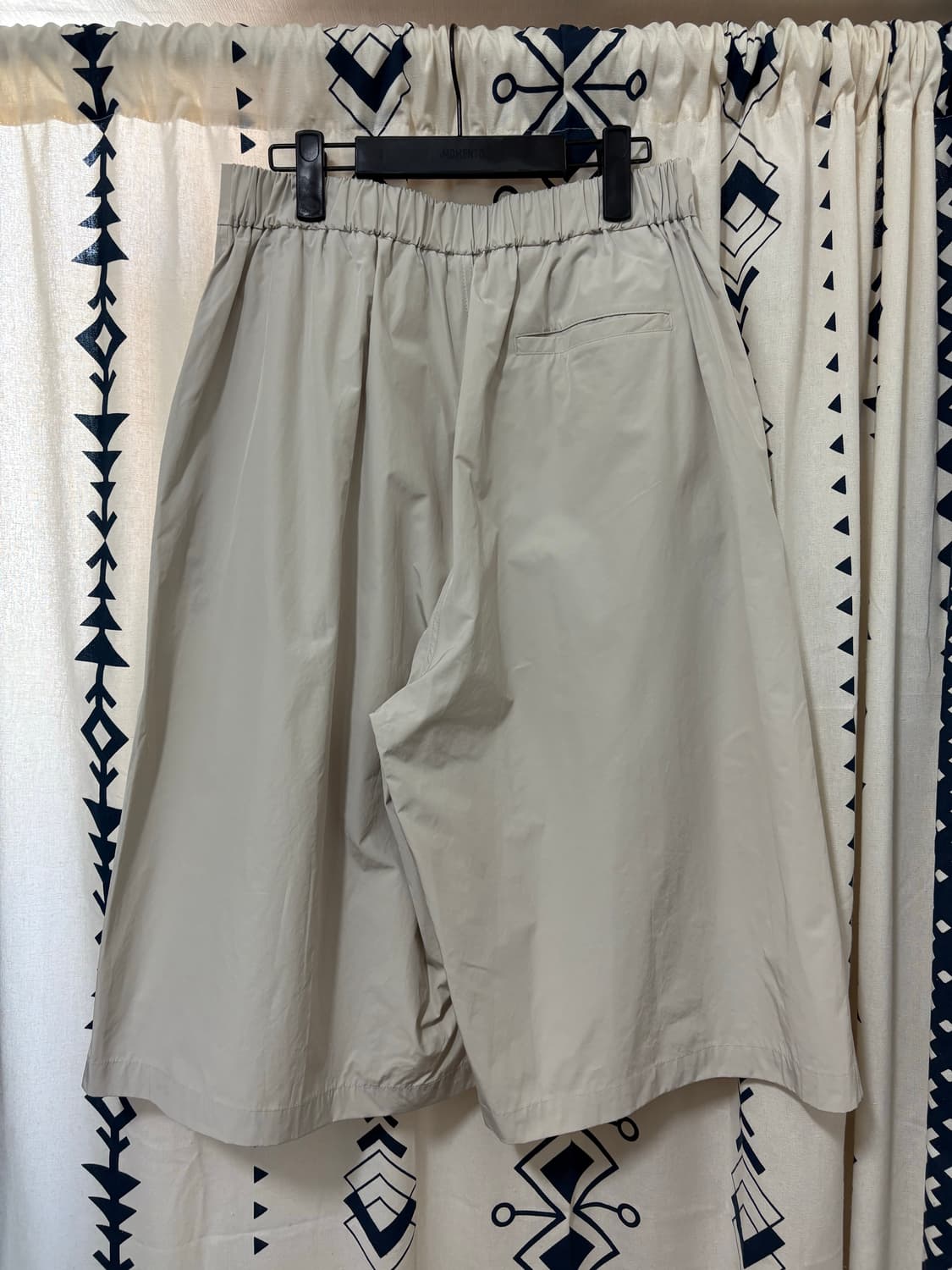 아모멘토 / 투 턱 와이드 쇼츠 상품이미지5