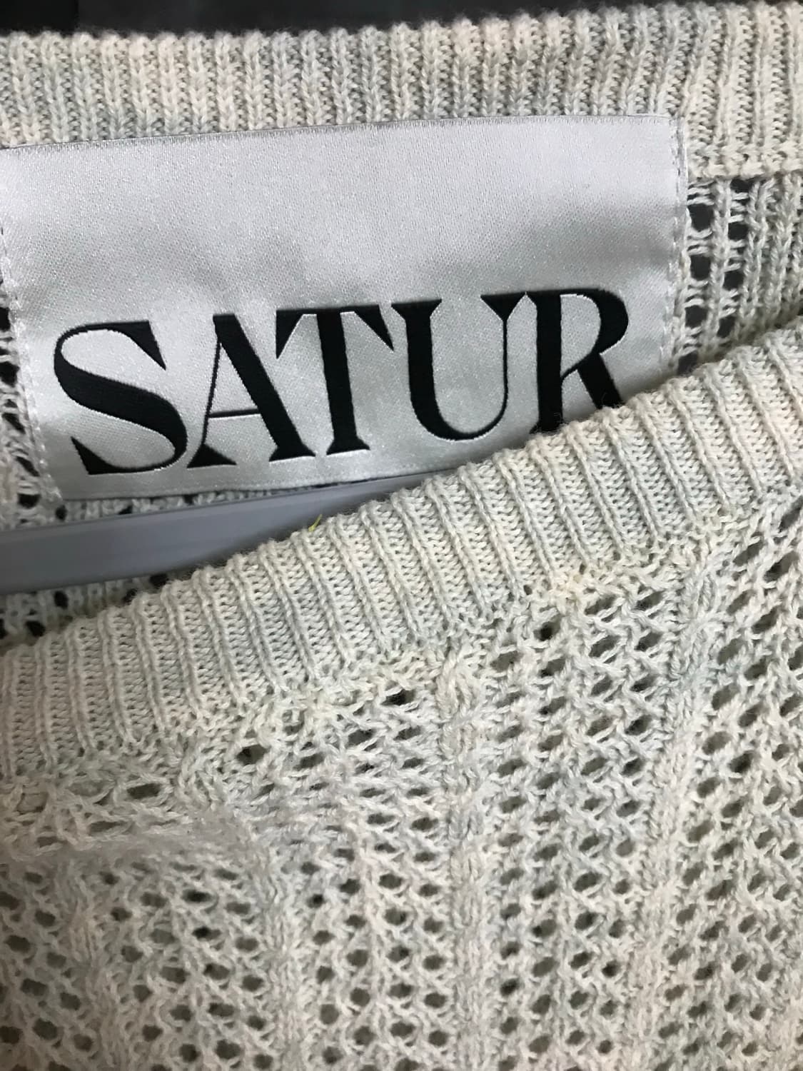 세터 SATUR 니트 L사이즈 상품이미지4
