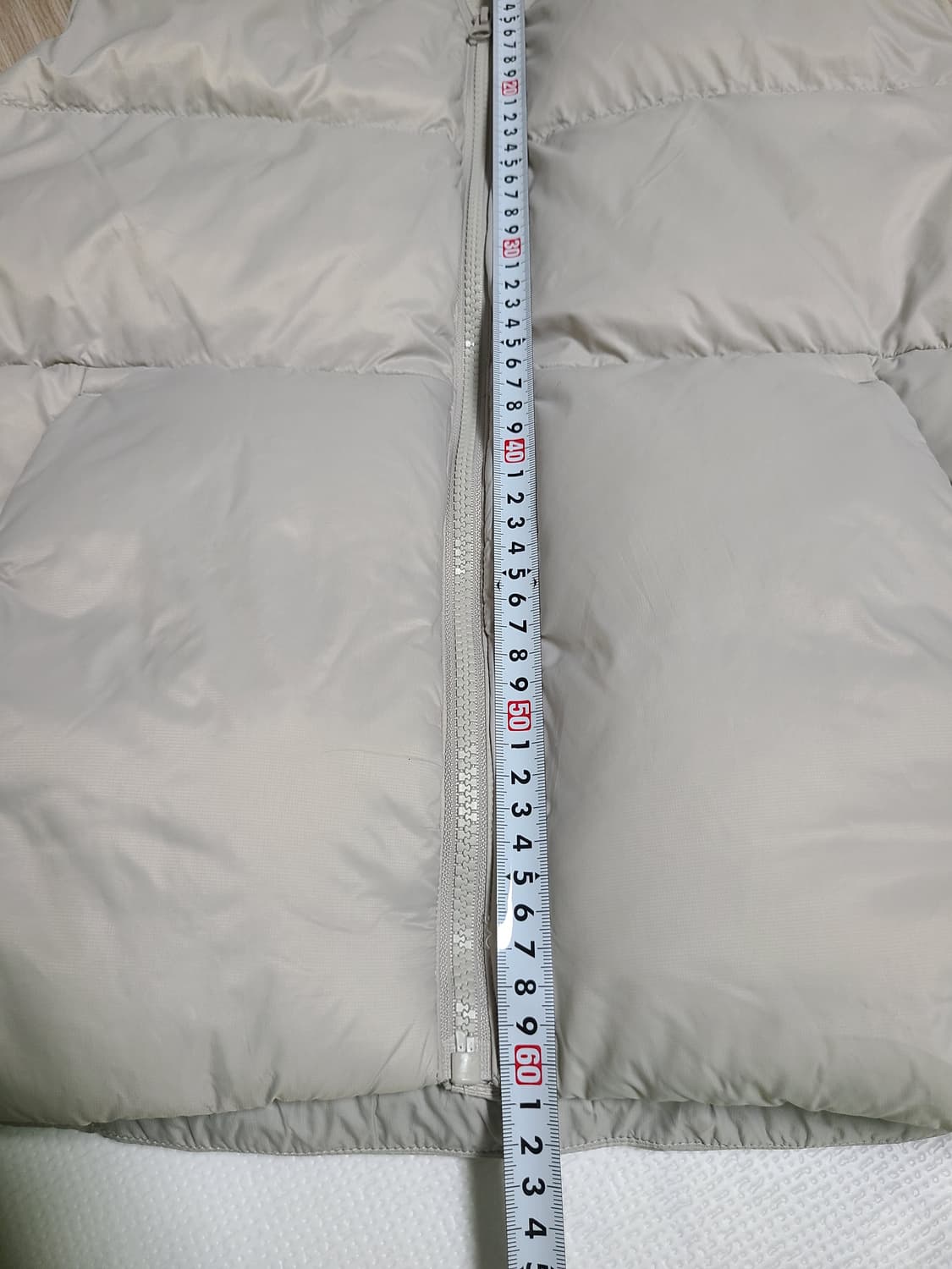 무신사 스탠다드 스포츠 패딩조끼 L 상품이미지7