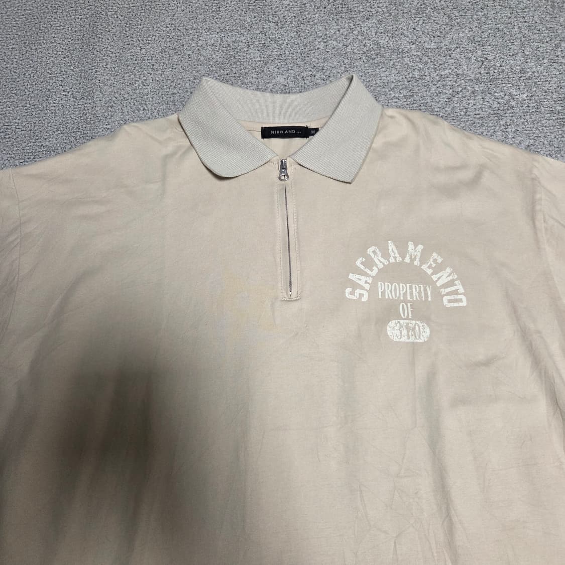 Niko And 하프 집업 반팔 티셔츠 L(100) 상품이미지3