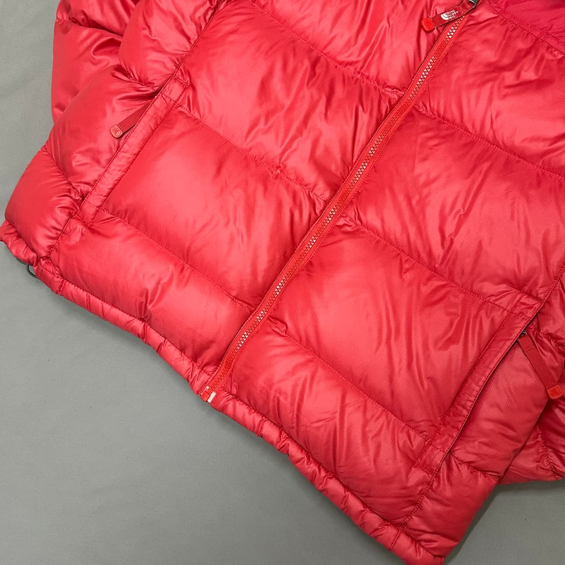 노스페이스 구스다운 눕시 700 레드 패딩 95 상품이미지5