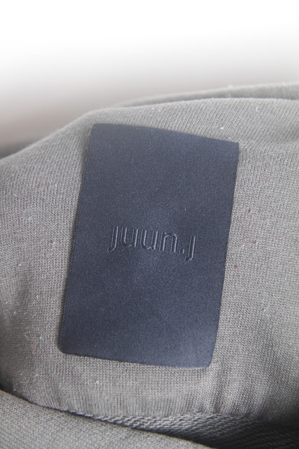 준지 20FW 엠브로이더리 레터링 절개 후드티 상품이미지7