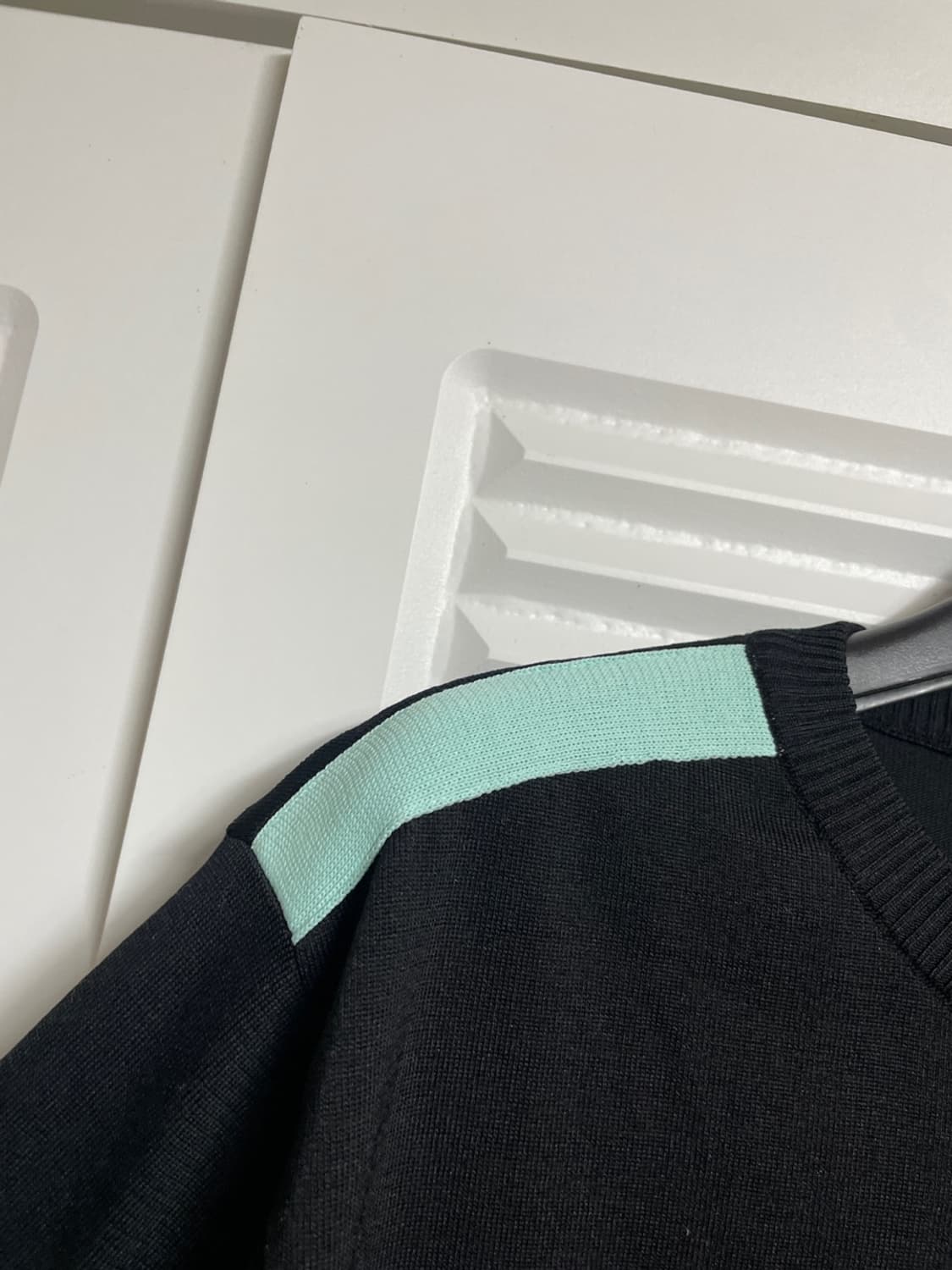 까스텔바작 니트 티셔츠 상품이미지5