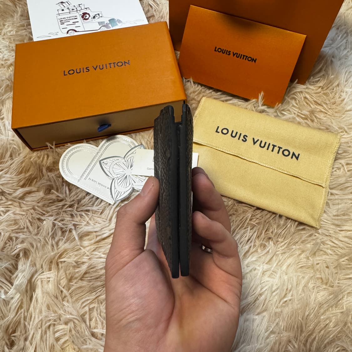 [미사용 / 새제품] 루이비통 멀티플 월릿 모노그램 토뤼옹 반지갑 상품이미지6