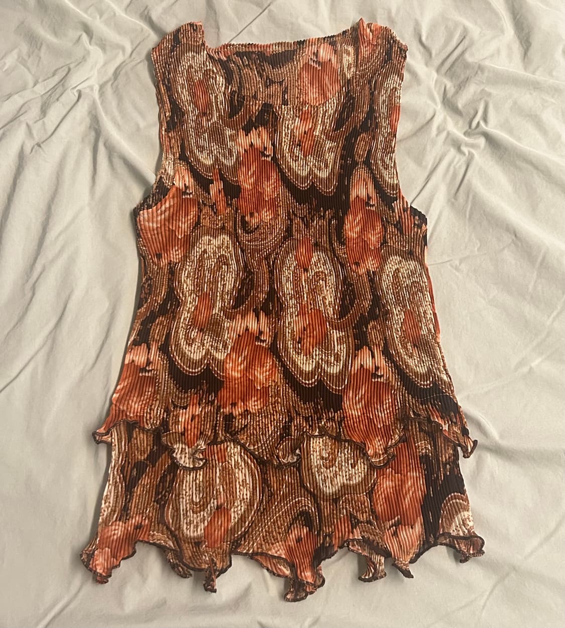 구매하고 한 번도 안 입은 제품이에요! 상품이미지1