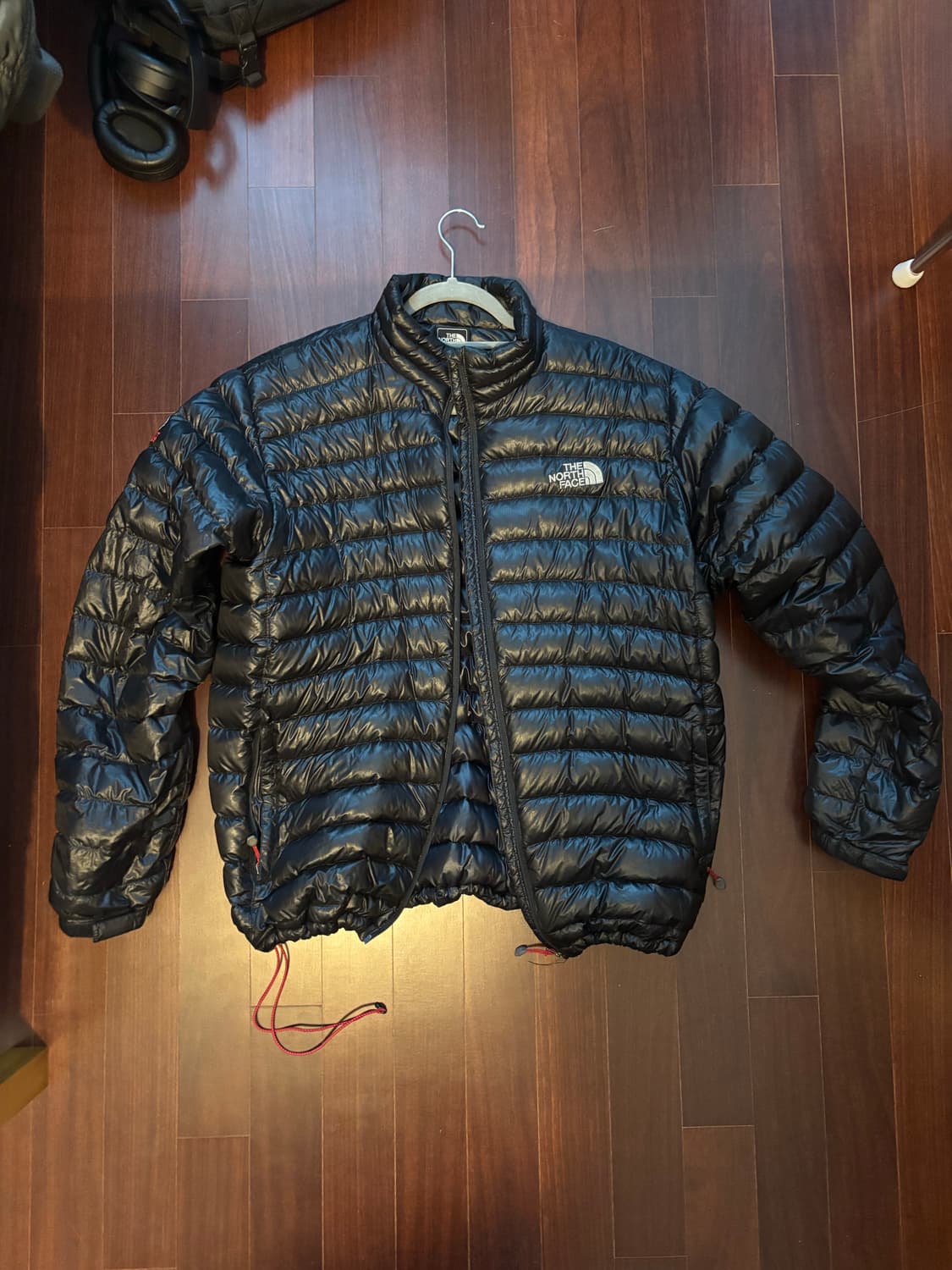 노스페이스 서밋 경량패딩 판매합니다 상품이미지1