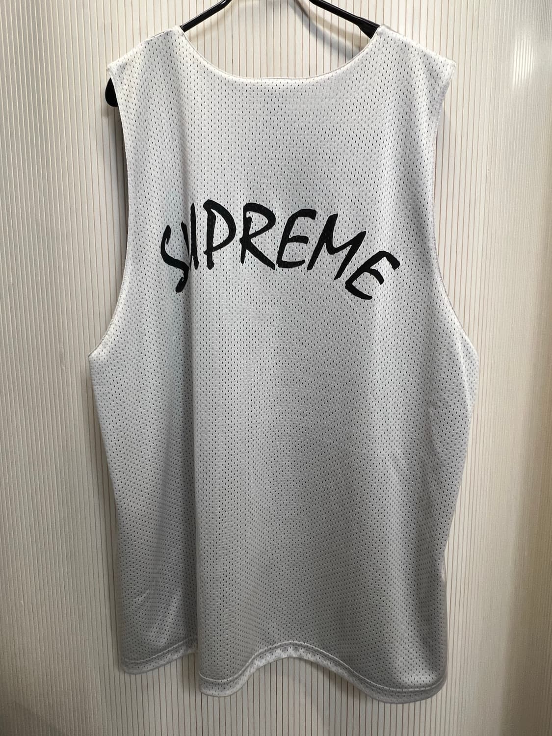 슈프림 그래픽 매쉬 민소매 셔츠 상품이미지1