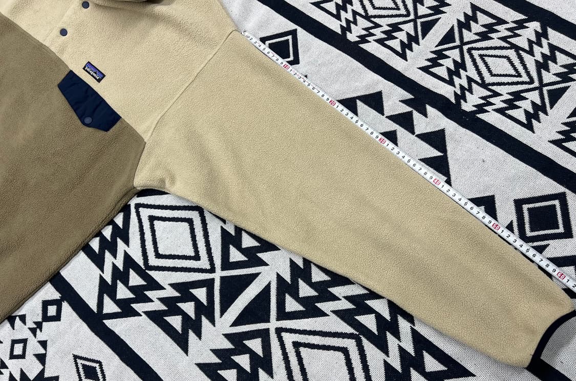 파타고니아 신칠라 스냅-T 풀오버 ( L )  ASH TAN  상품이미지9