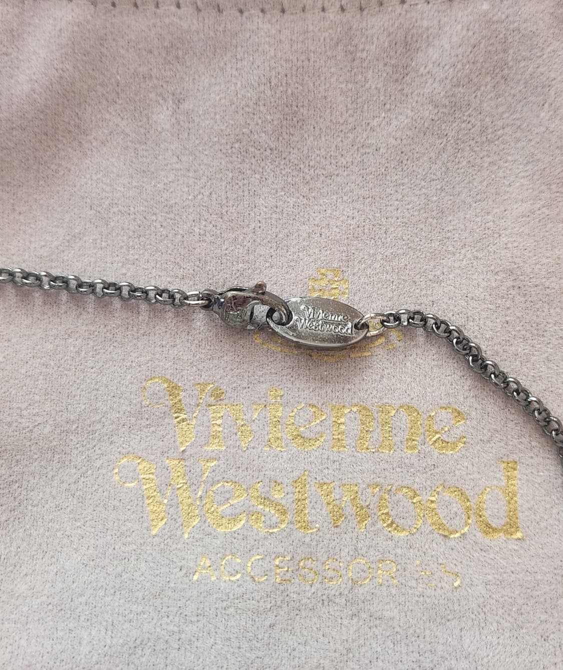 비비안웨스트우드 스컬 orb 목걸이 상품이미지4