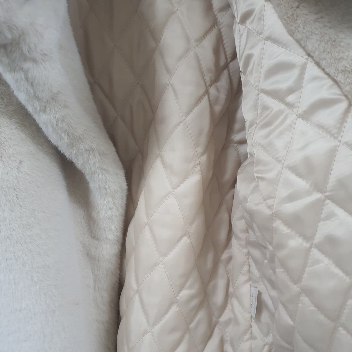 m.mp 아이보리 숏 밍크 퍼 코트 자켓 상품이미지9