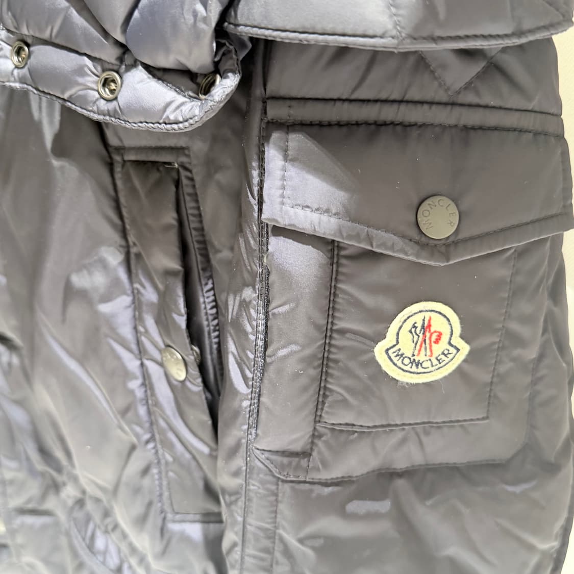 (A+/7) / 몽클레어 알레스 로고 패치 후드 롱패딩 네이비 상품이미지3