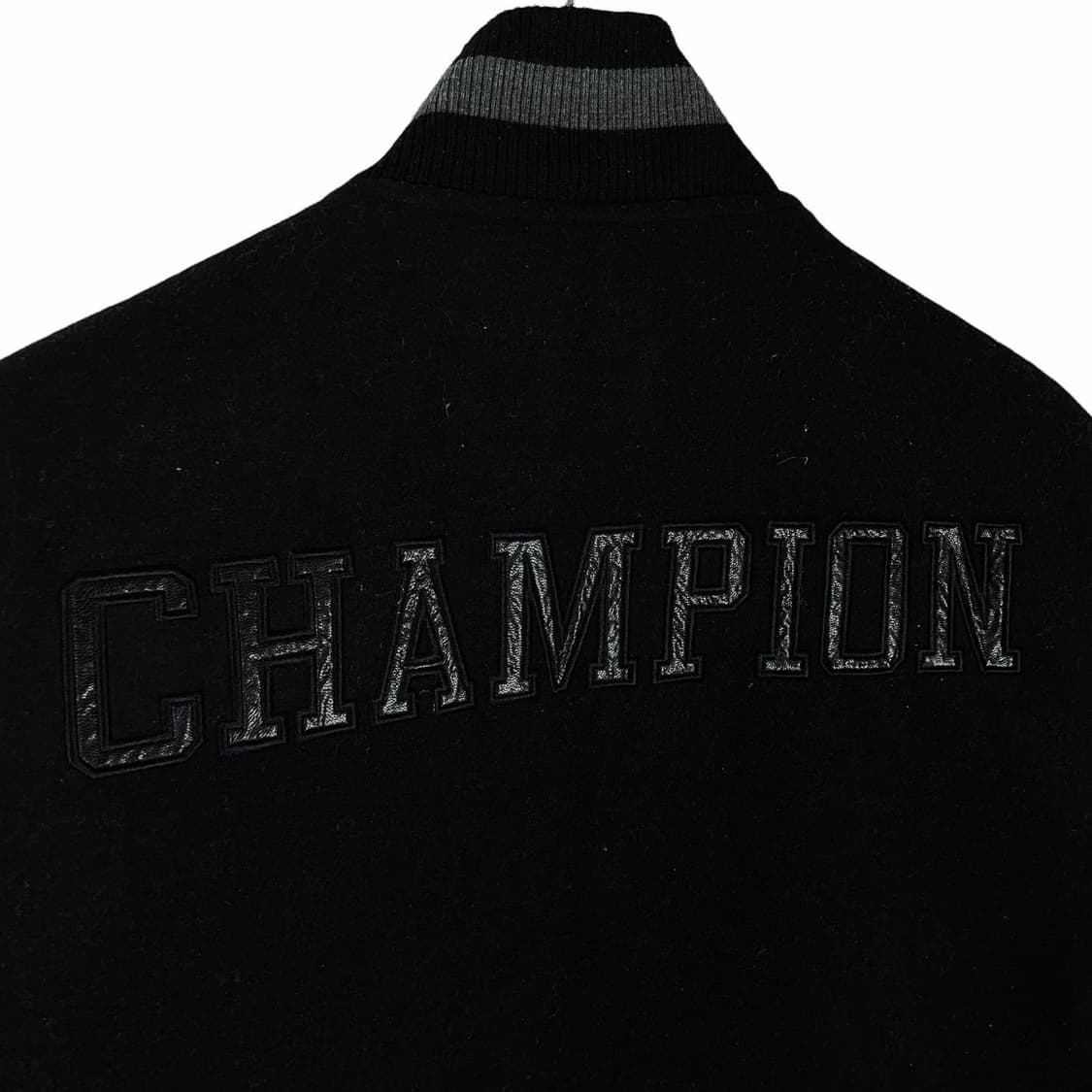 Champion Varsity Jacket 상품이미지4
