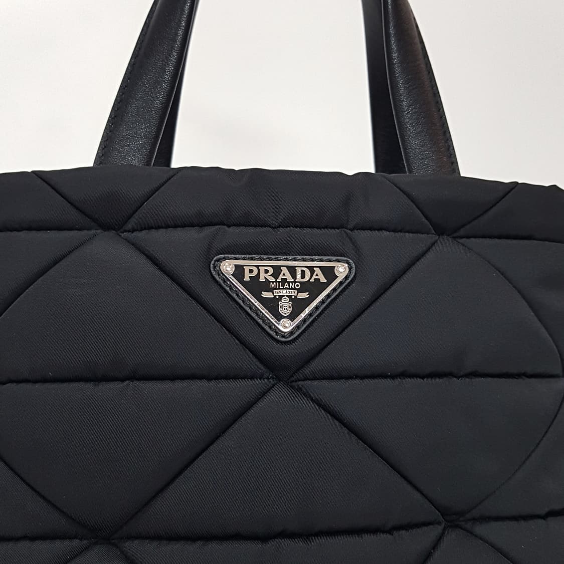 프라다 리나일론 패딩 토트 크로스백 1BG373 상품이미지3