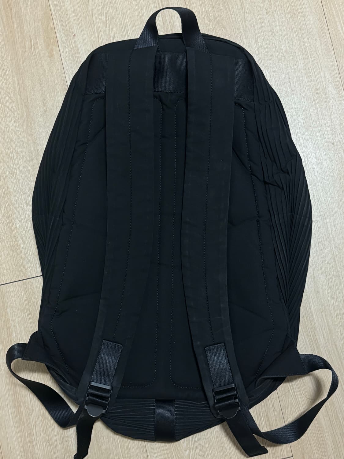 옴므플리세 백팩 블랙 상품이미지2