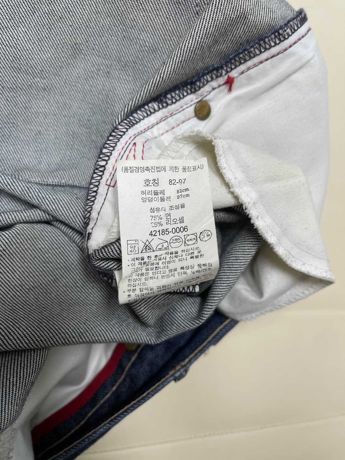 리바이스 엔지니어드 데님 버뮤다 팬츠 상품이미지3