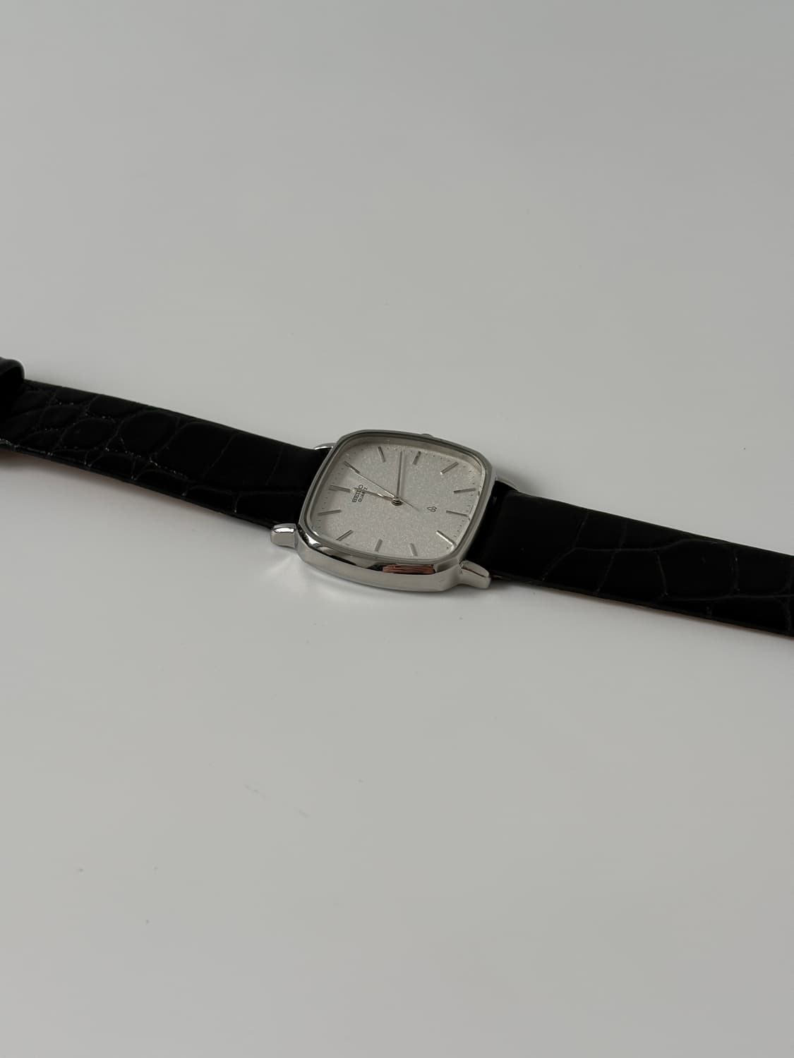 1980년대 Chariot 텍스처 다이얼 실버 스퀘어 쿼츠 남성 상품이미지7