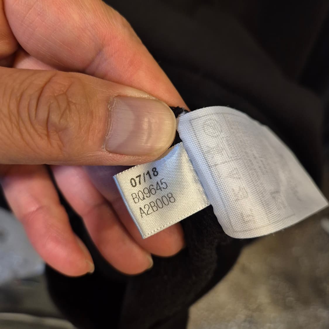 2XL 아디다스 블랙 맨투맨  상품이미지6