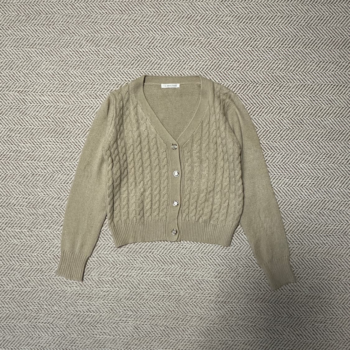 LOWRYS FARM woman cable knit cardigan 상품이미지1