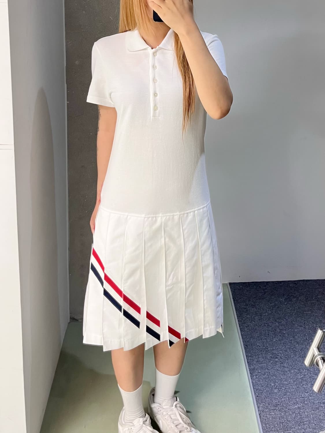 톰브라운 21s/s 다이애그널 스트라이프 폴로 원피스 상품이미지2