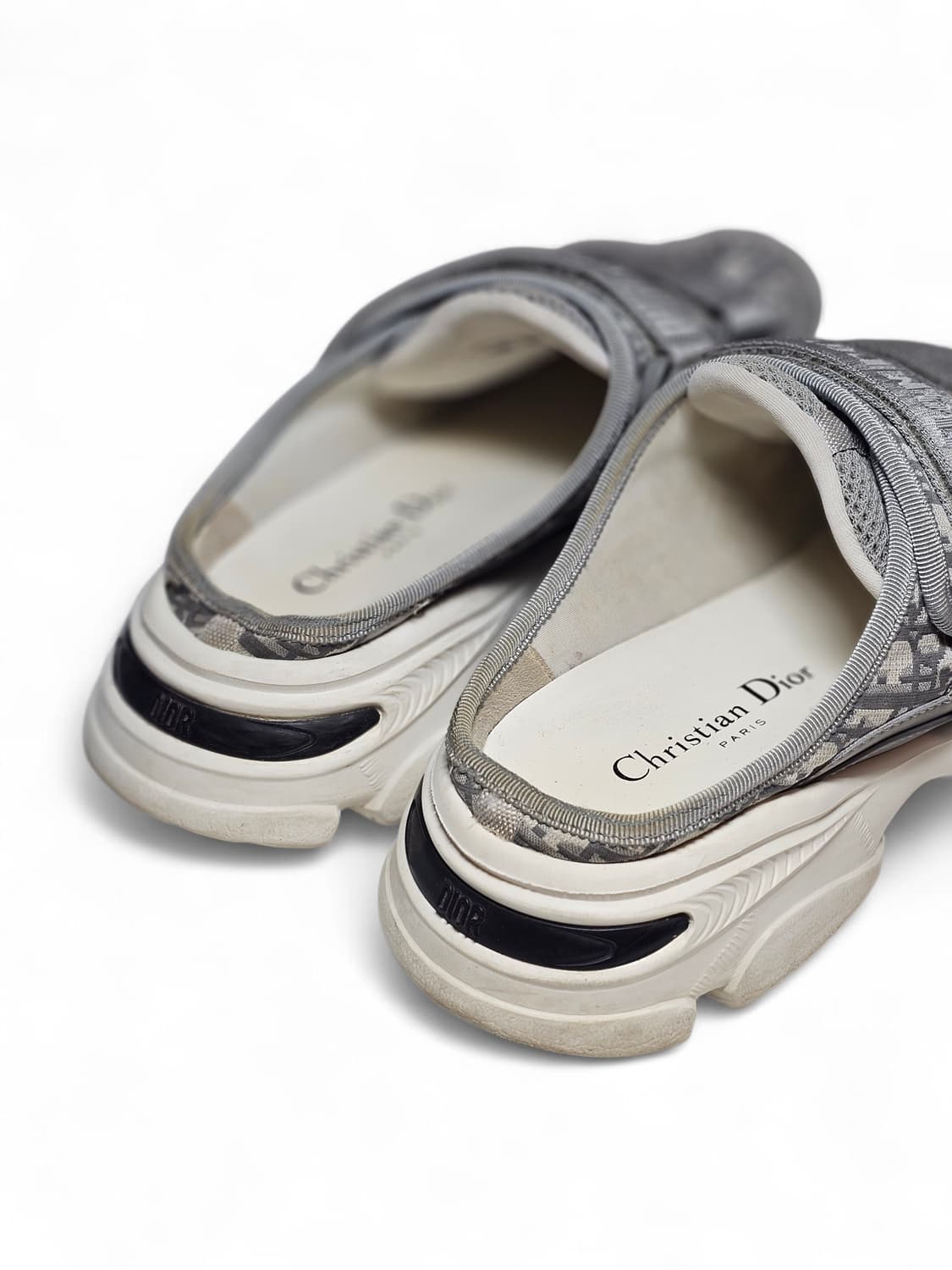 디올 오블리크 스웨이드 여성 뮬 상품이미지8