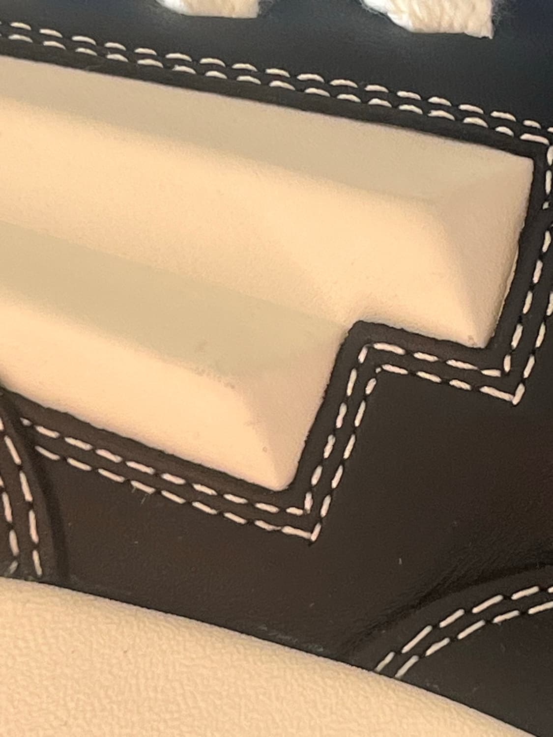 반디더핑크 스니커즈 쿠키앤크림 상품이미지9