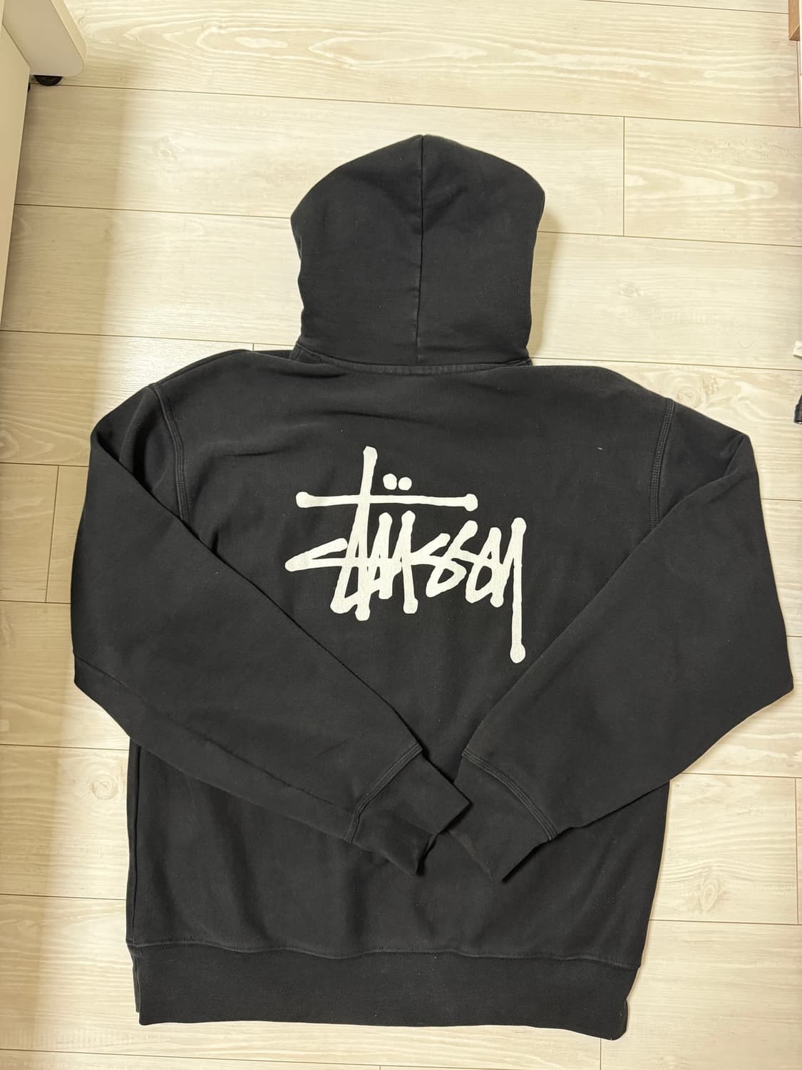 스투시 기본 로고 후드티 블랙 XL 상품이미지2