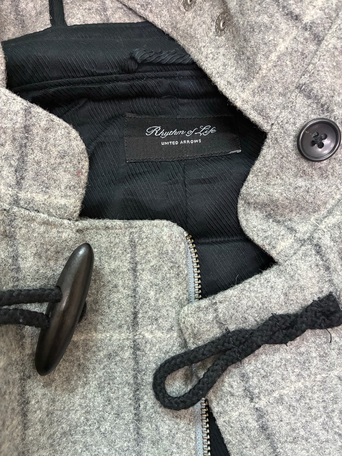 유나이티드 애로우즈 그레이 체크 숏 더플 코트 상품이미지3