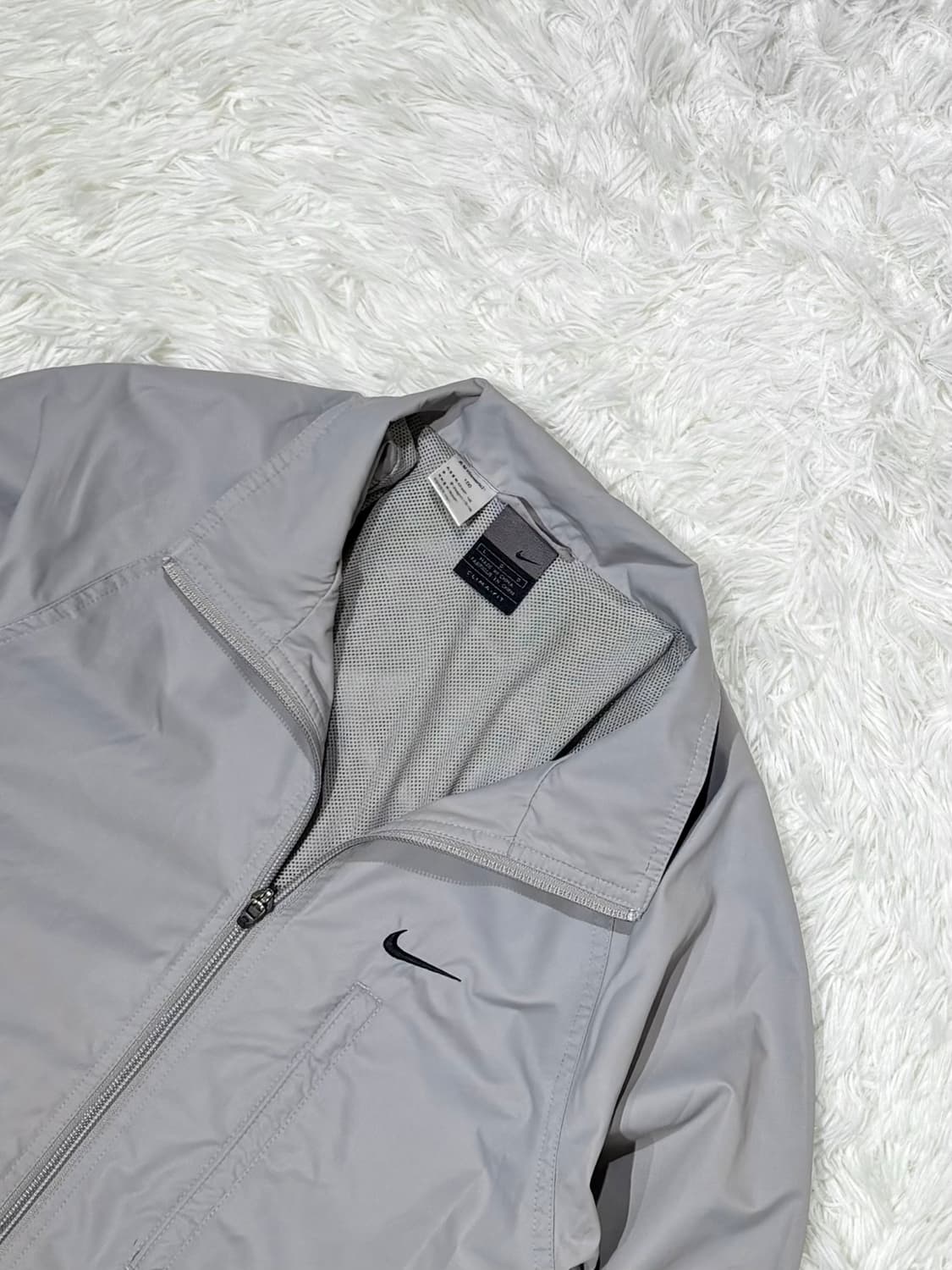 나이키 00‘s 실버그레이 스우시 바람막이 상품이미지5