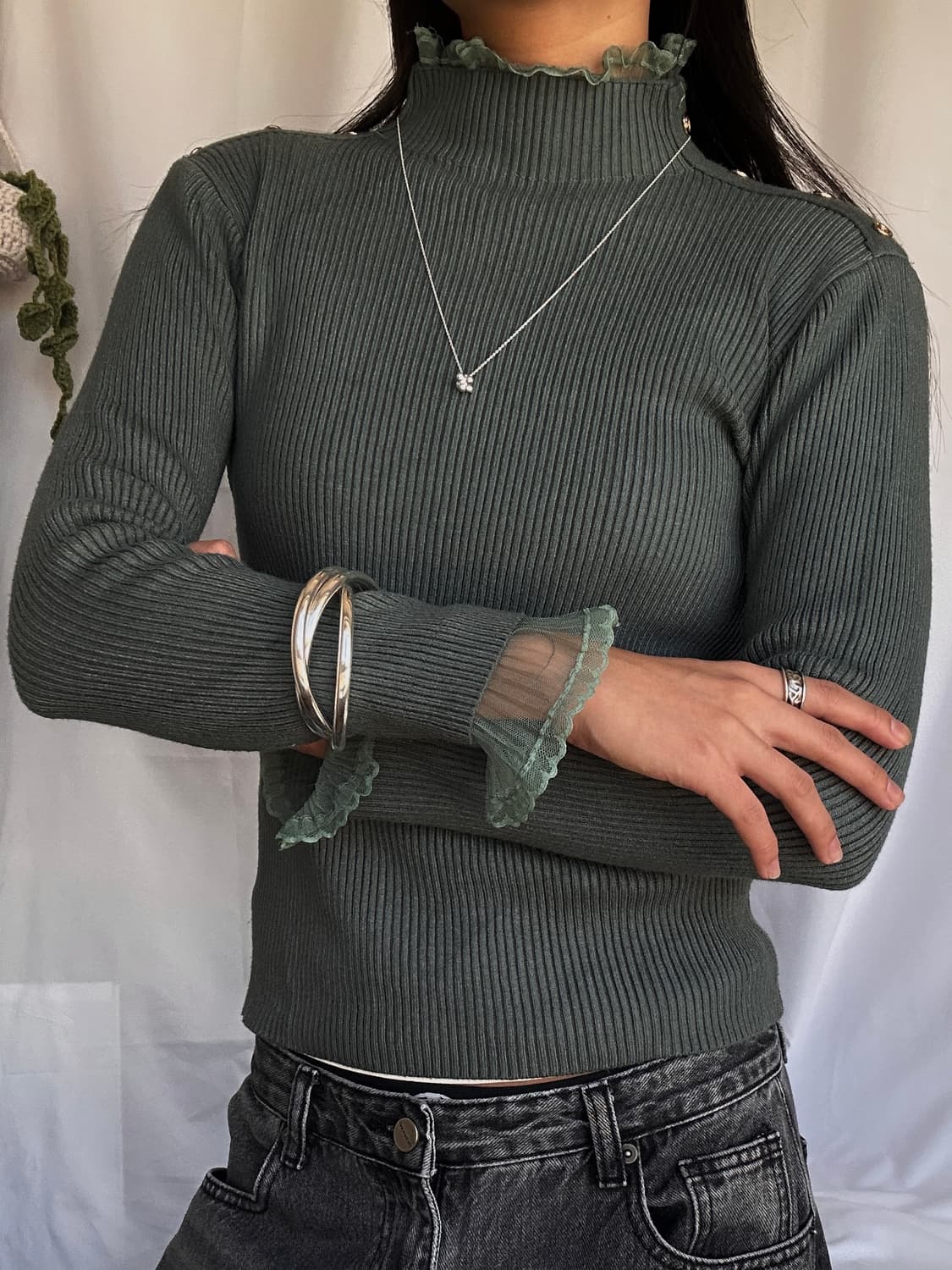 빈티지 레이스 레이어드 목폴라 니트 상품이미지3