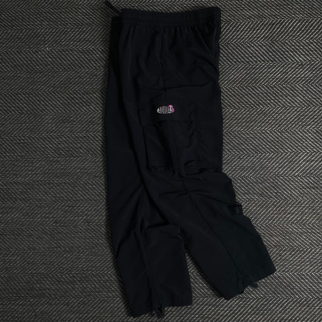 아디다스 빅로고 우븐 카고 퍼티그 팬츠o 3430 상품이미지1
