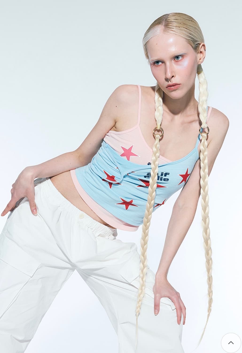 에즈이프캘리 셔링 스타 슬리브리스 탑 (핑크) 상품이미지1