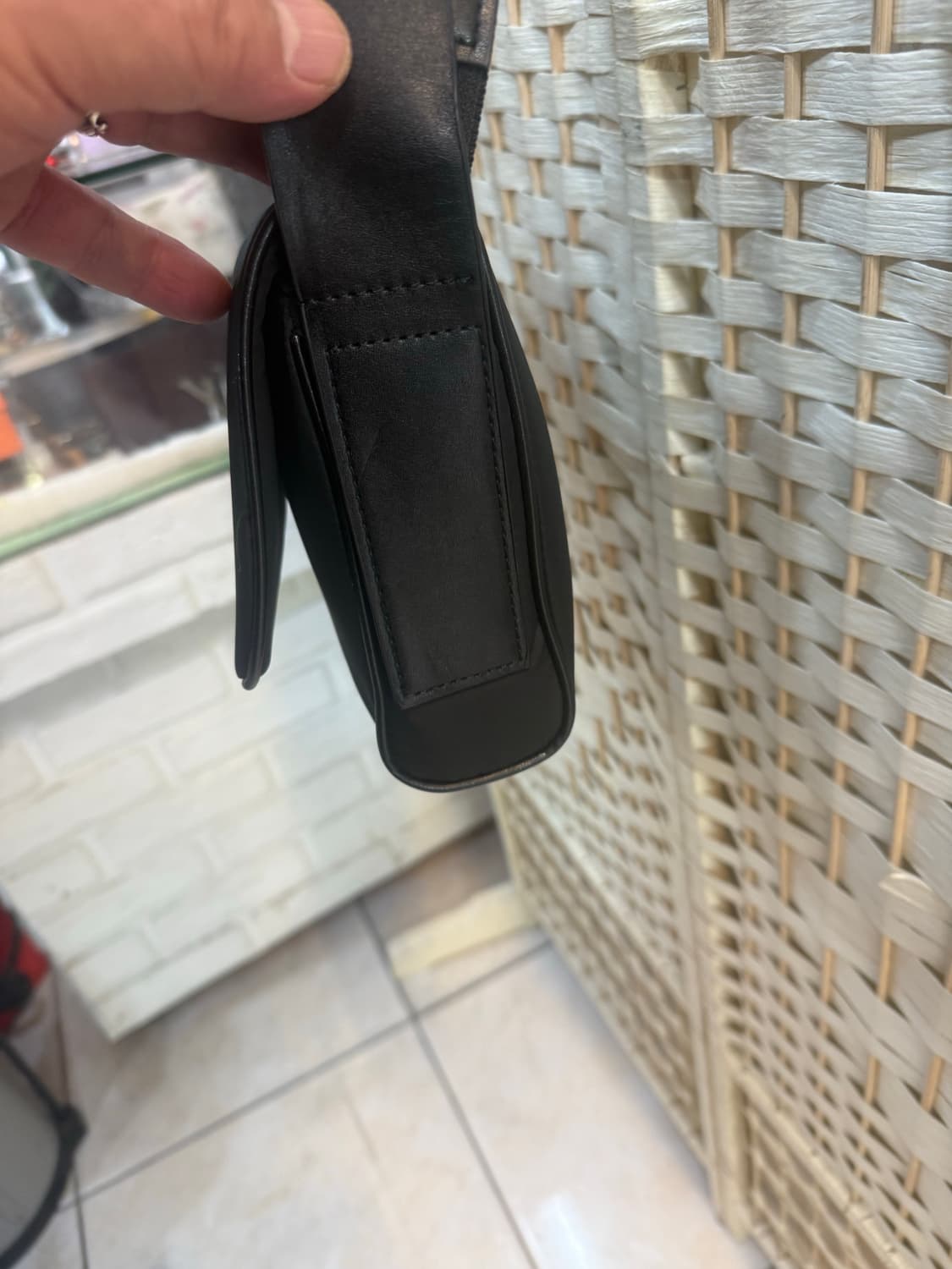 정품 피어오브갓 메신저 크로스백 팝니다 상품이미지3