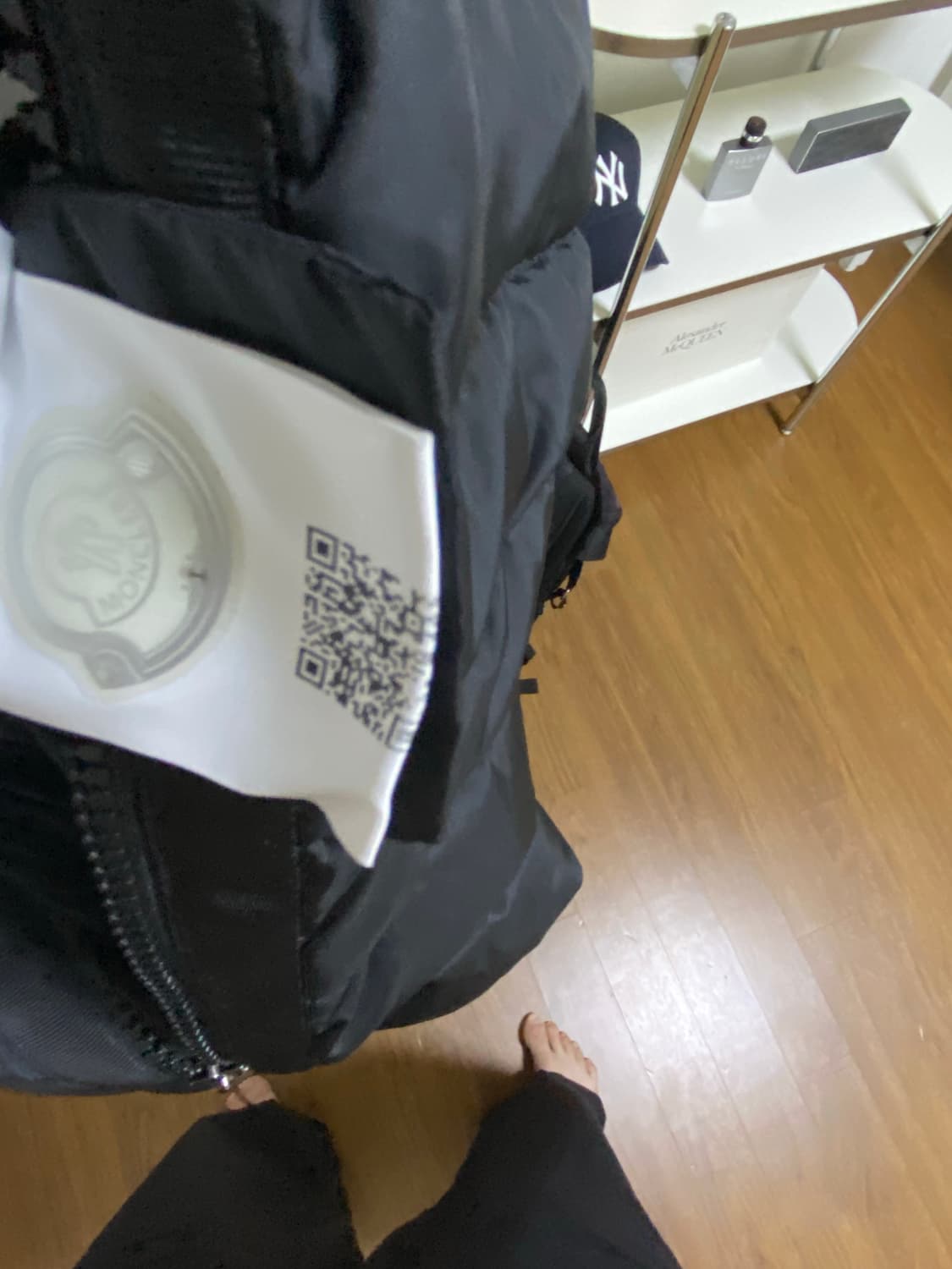 20시즌 몽클레어 니트패딩 후드집업 블랙 사이즈 L 상품이미지6