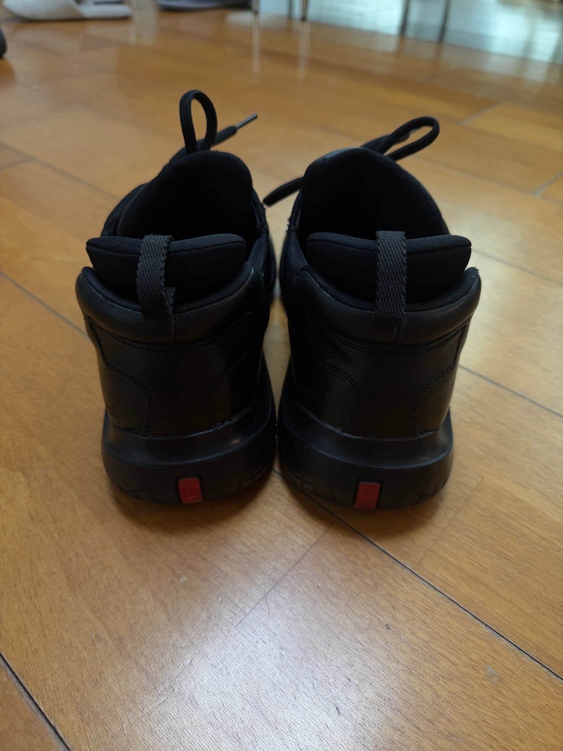 프라다 스퀘어토 하이킹 부츠 상품이미지4