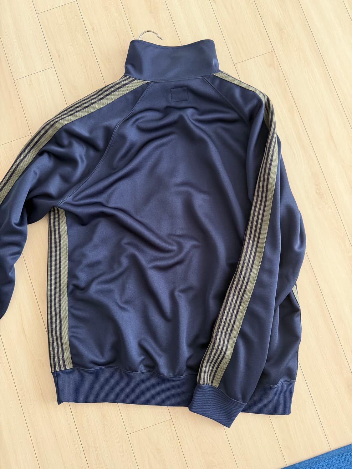 니들스 프릭스토어 별주 네이비 트랙자켓 xl 상품이미지3