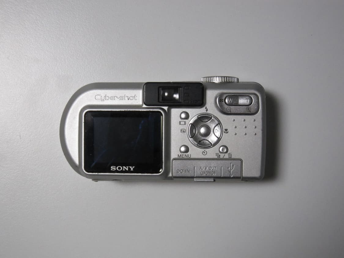 Sony Cyber-shot DSC-P8 디카 상품이미지2