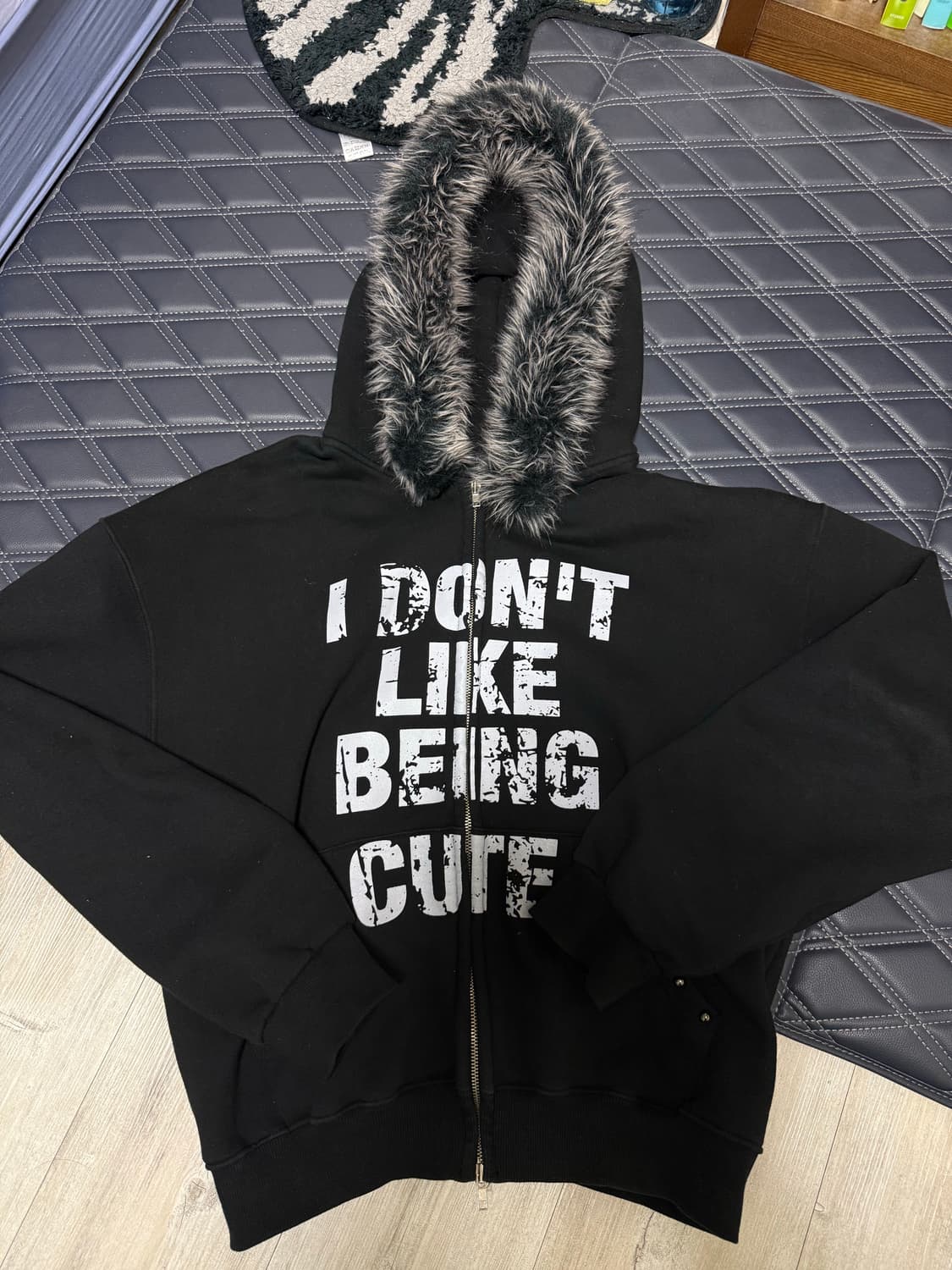 이지노이지 크롭 퍼 후드집업 2사이즈 상품이미지3