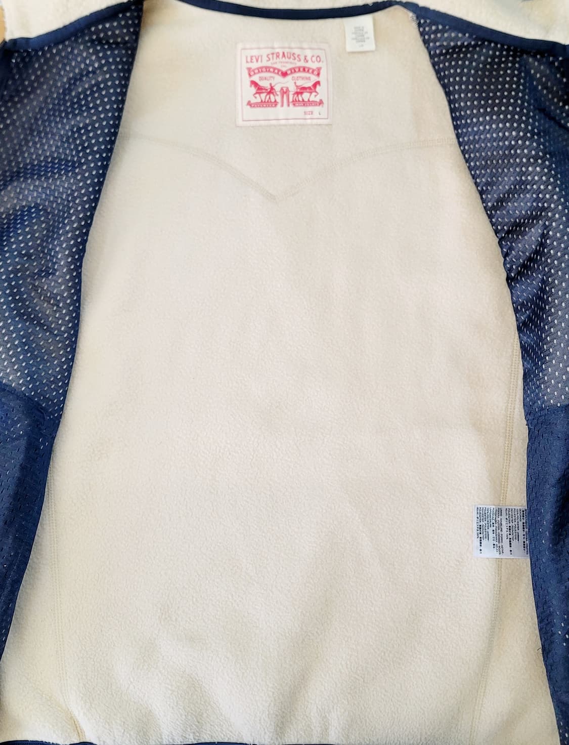 리바이스(남여공용) 양털 후리스 베스트(조끼) 판매 상품이미지6