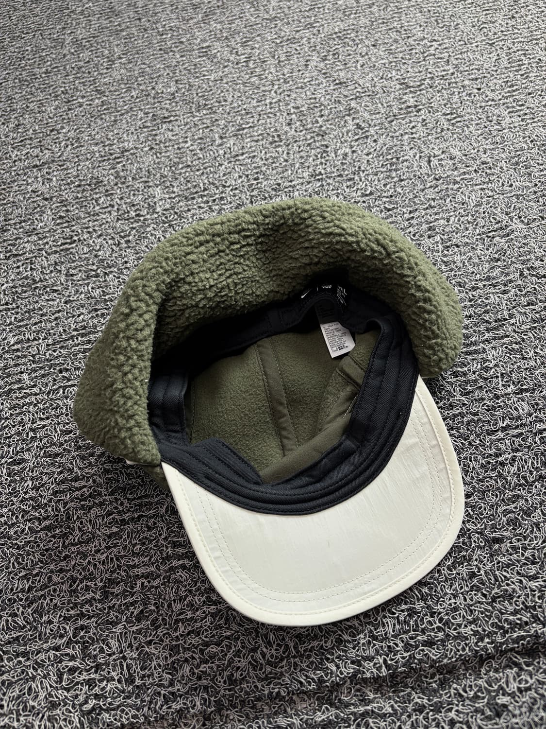 나이키 플라이 언스트럭처드 이어플랩 2870 상품이미지6